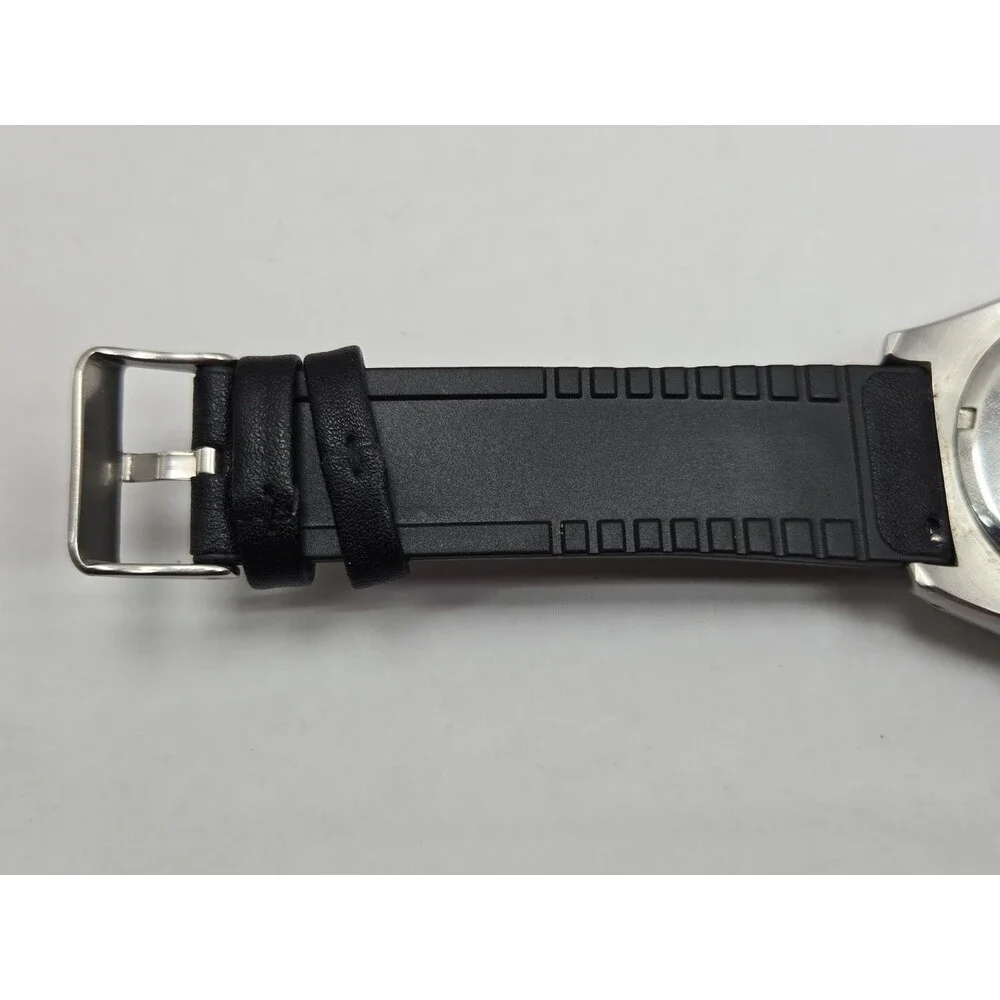 Freestyle Sand Tiger Mens Dive Watch 100M Black Dial Mineral Crystal New Battery